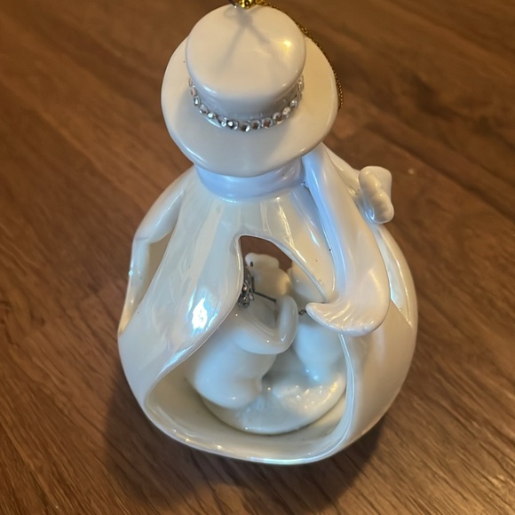 Fine Porcelain  Design NWOT - Picture 2 of 2